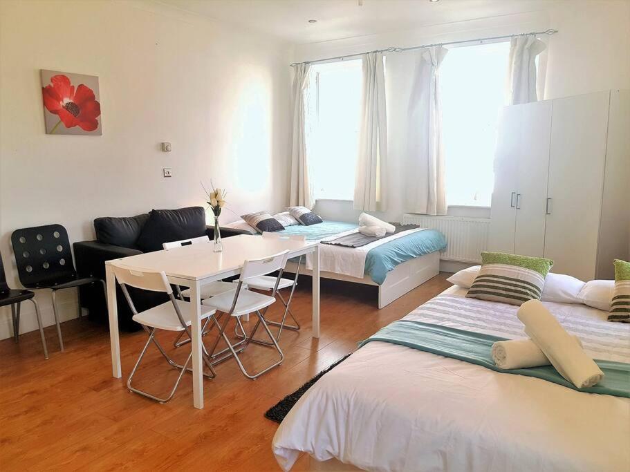 Excellent Studio Flat In London Ngoại thất bức ảnh